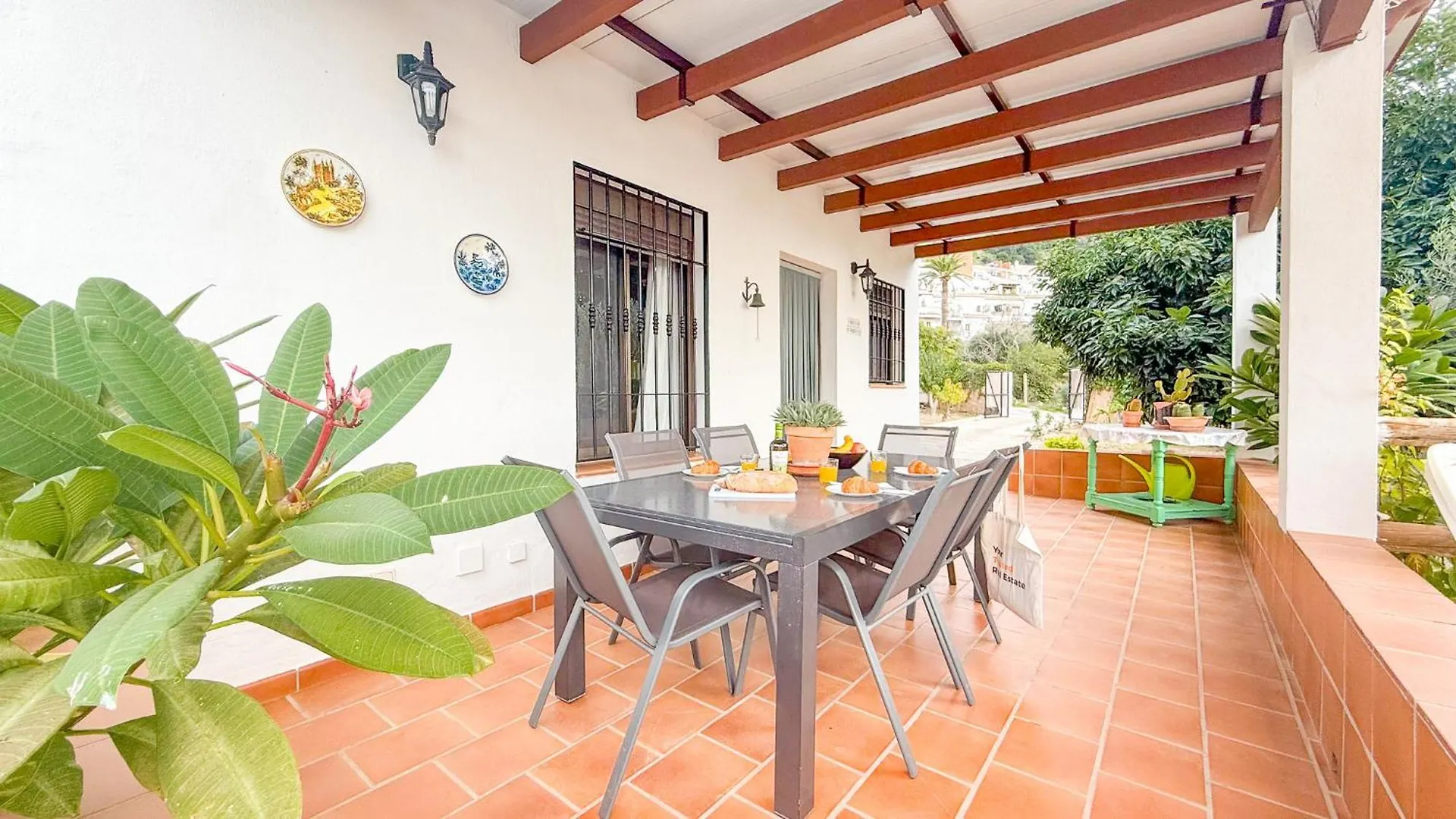 Villa Florencia Frigiliana 0*,